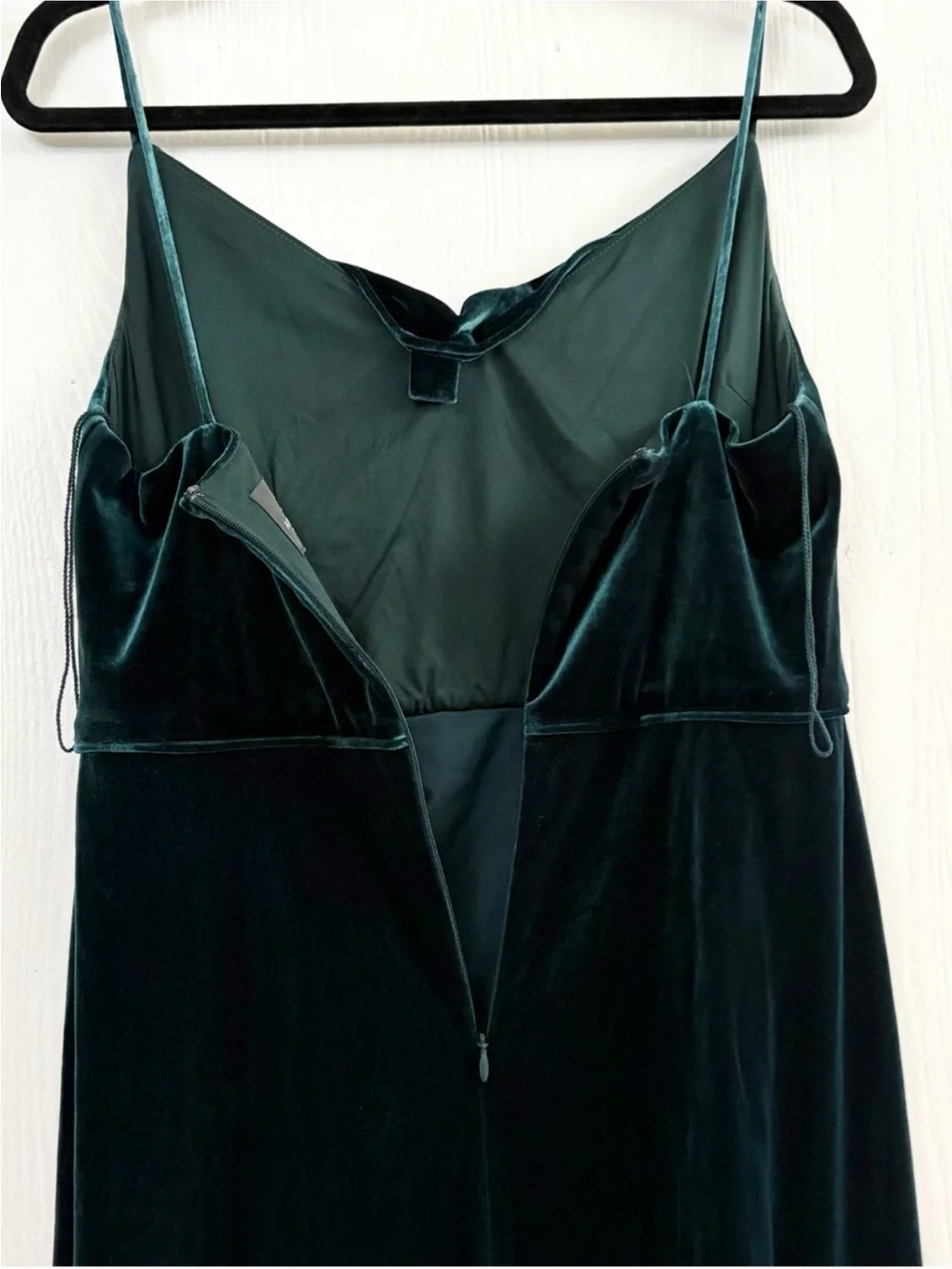Adrianna Papell Emerald Green Velvet Cowl Neck Maxi Dress
